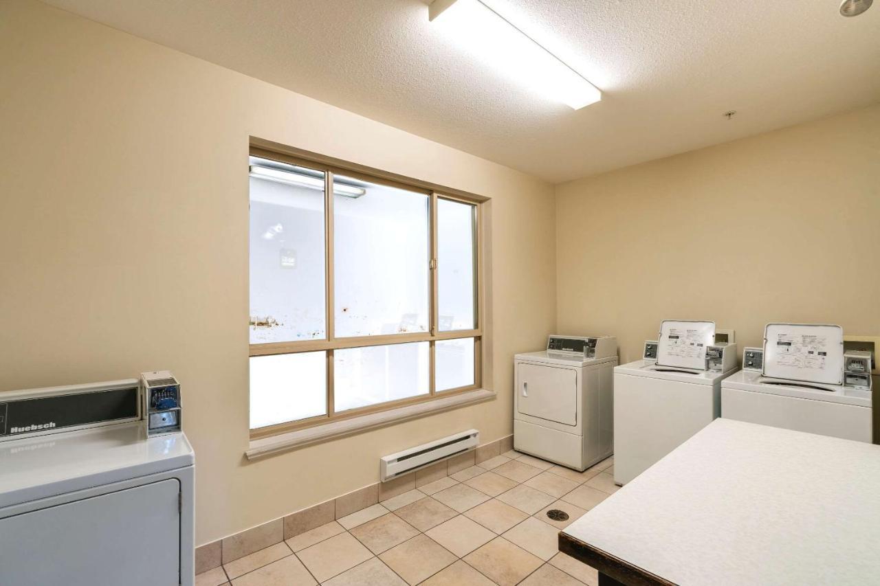 Comfort Inn & Suites Surrey Luaran gambar